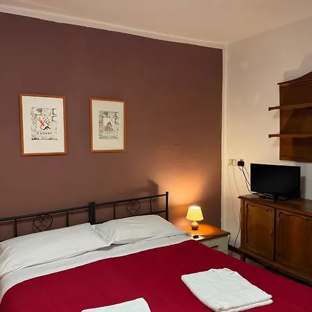 4 Stars Casa de hóspedes