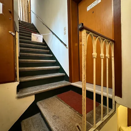 4 Stars * Βενετία