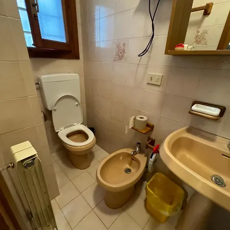 4 Stars Πανσιόν