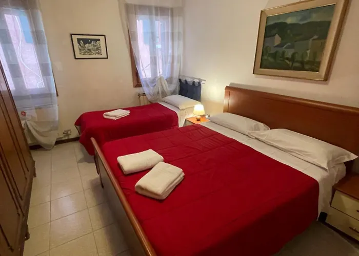 4 Stars Casa de hóspedes *